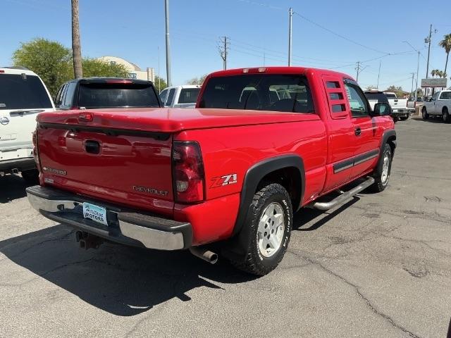 Chevrolet Silverado 1500 Ext Cab 143.5" WB 4WD Z71 2005