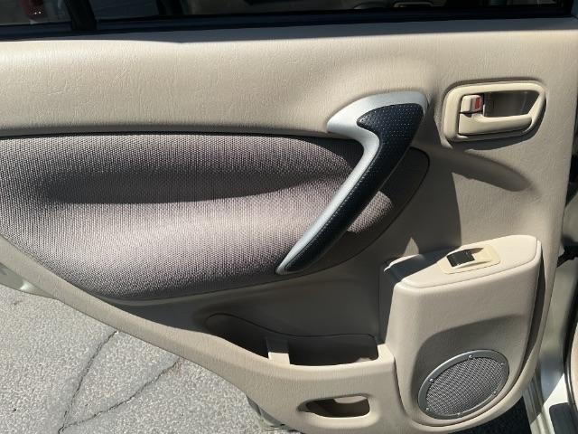 Toyota RAV4 4dr Manual (Natl) 2001