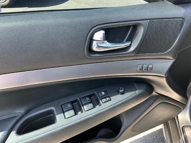 Infiniti G37 Sedan 4dr Journey RWD 2013