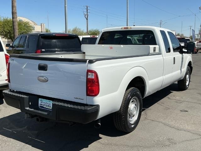 Ford Super Duty F-250 SRW 2WD SuperCab 142" Lariat 2012