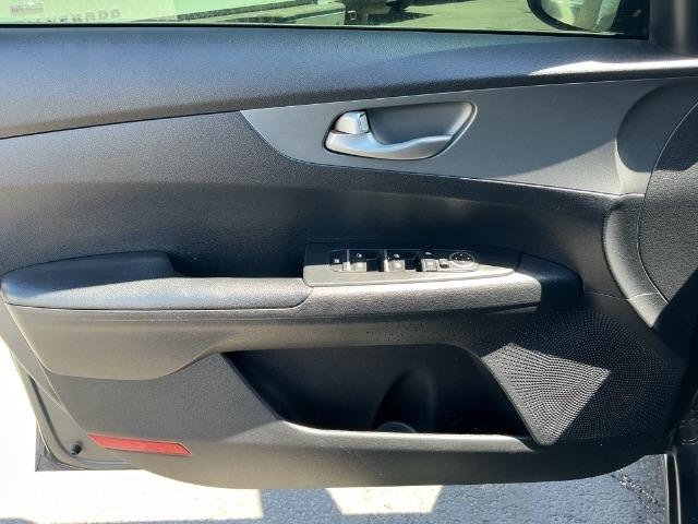 Kia Forte LXS IVT 2020