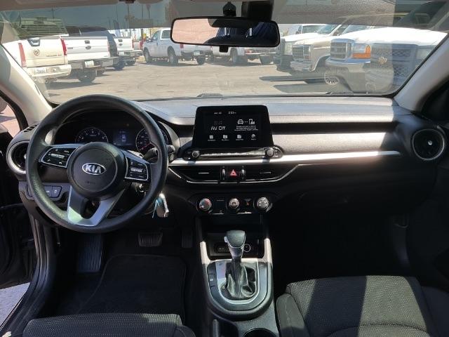 Kia Forte LXS IVT 2020