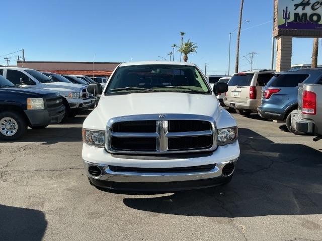 Dodge Ram 1500 4dr Quad Cab 140.5" WB SLT 2004