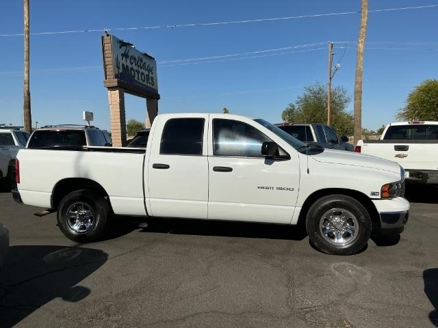 Dodge Ram 1500 4dr Quad Cab 140.5" WB SLT 2004