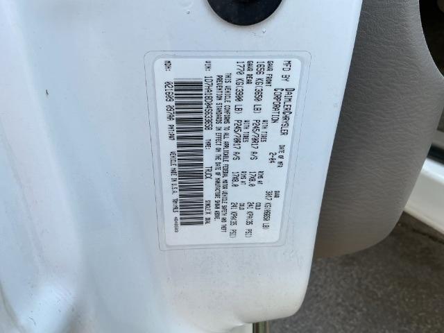 Dodge Ram 1500 4dr Quad Cab 140.5" WB SLT 2004