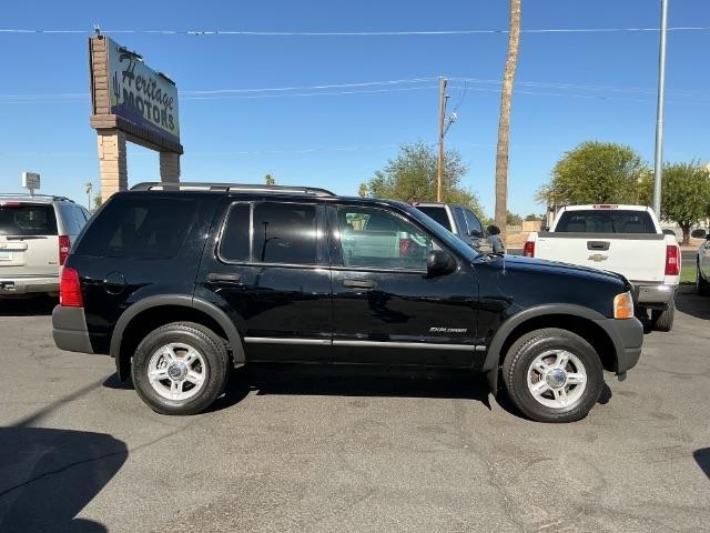 Ford Explorer 4dr 114" WB 4.0L XLS 4WD 2004