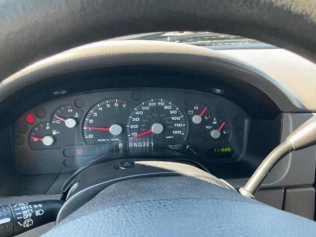 Ford Explorer 4dr 114" WB 4.0L XLS 4WD 2004