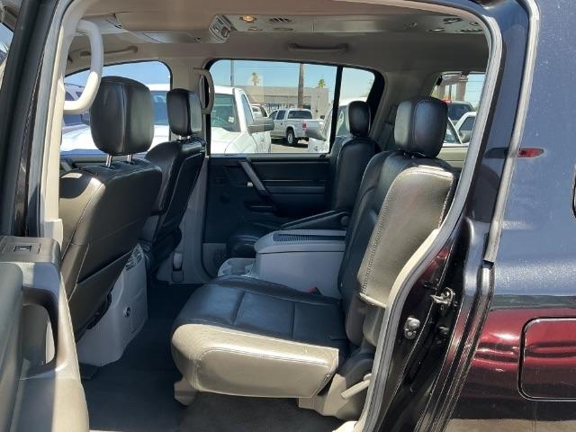 Nissan Pathfinder Armada LE 2WD 2004