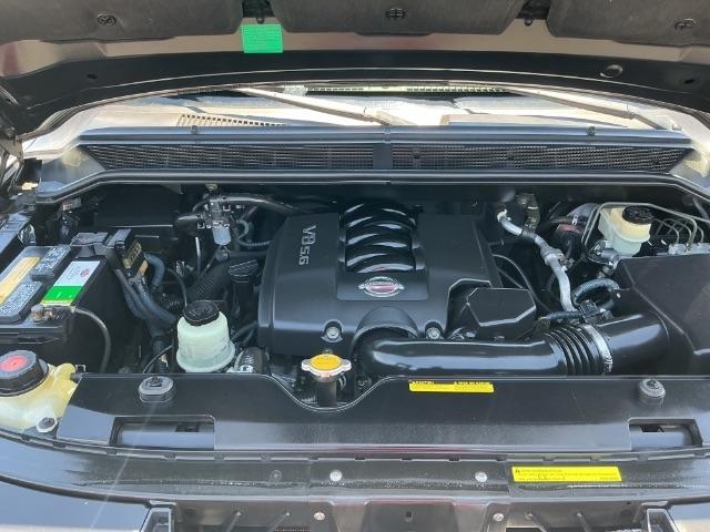 Nissan Pathfinder Armada LE 2WD 2004