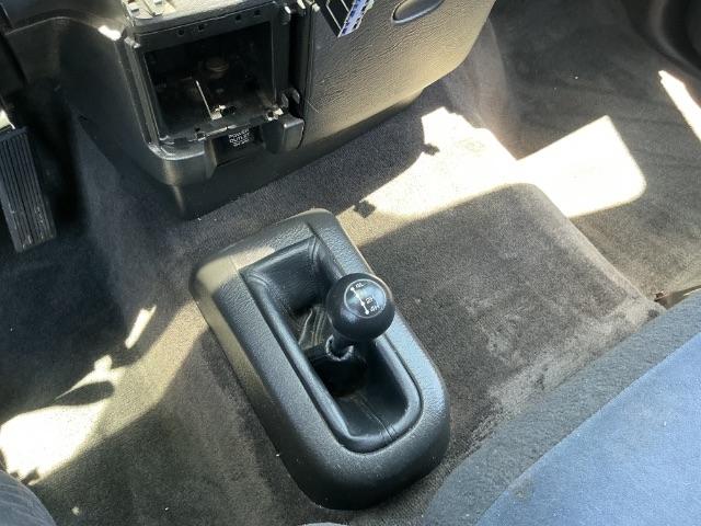 Dodge Ram 2500 4dr Quad Cab 140.5" WB 4WD SLT 2003