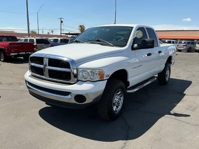 Dodge Ram 2500 4dr Quad Cab 140.5" WB 4WD SLT 2004
