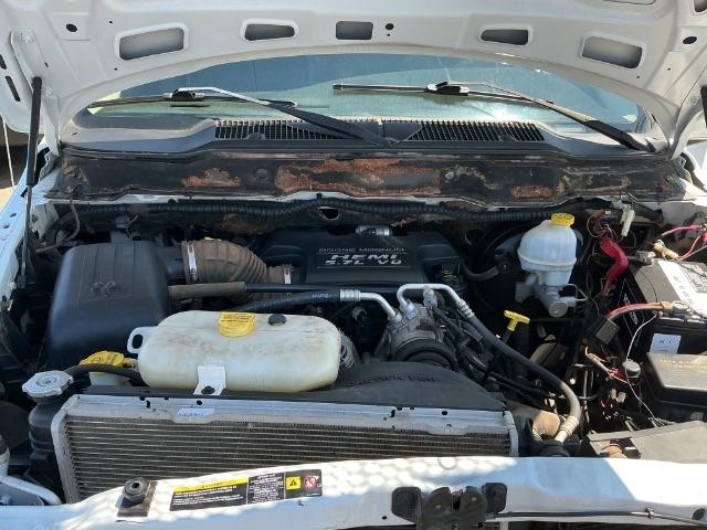 Dodge Ram 2500 4dr Quad Cab 140.5" WB 4WD SLT 2004