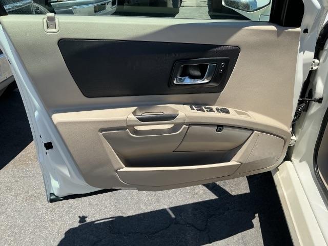 Cadillac SRX 4dr V6 SUV 2004