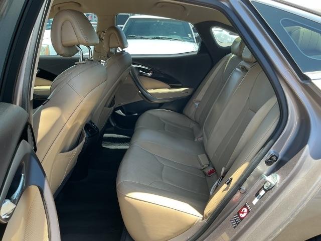 Hyundai Azera 4dr Sdn 2013