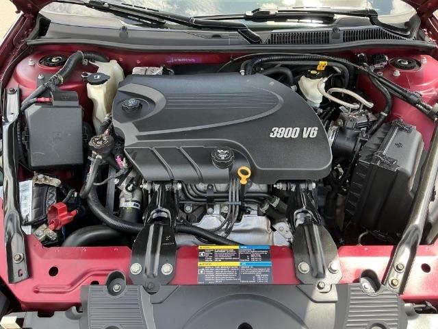Chevrolet Impala 4dr Sdn 3.9L LT 2009