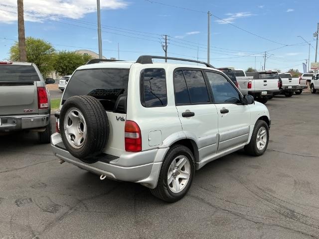 Suzuki Grand Vitara 4dr Manual 2WD 2003