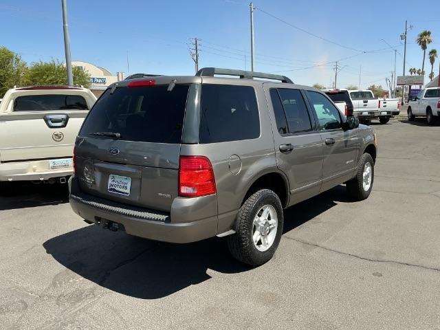 Ford Explorer 4dr 114" WB 4.0L XLT 4WD 2005