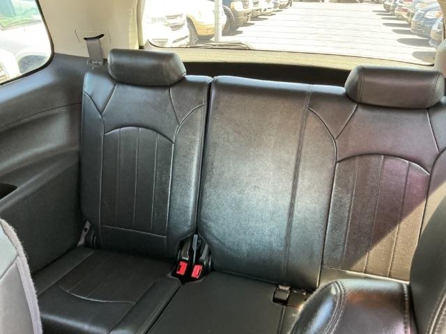 GMC Acadia AWD 4dr Denali 2012