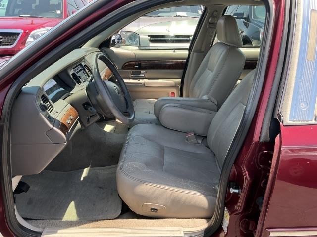 Mercury Grand Marquis 4dr Sdn LS 2008