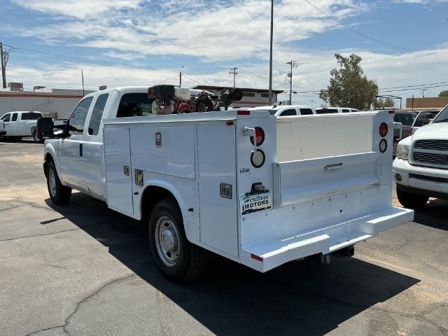 Ford Super Duty F-250 SRW 2WD SuperCab 142" Lariat 2013