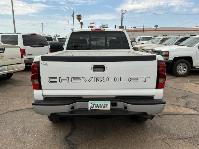 Chevrolet Silverado 2500HD Ext Cab 143.5" WB 4WD Work Truck 2006