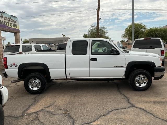 Chevrolet Silverado 2500HD Ext Cab 143.5" WB 4WD Work Truck 2006