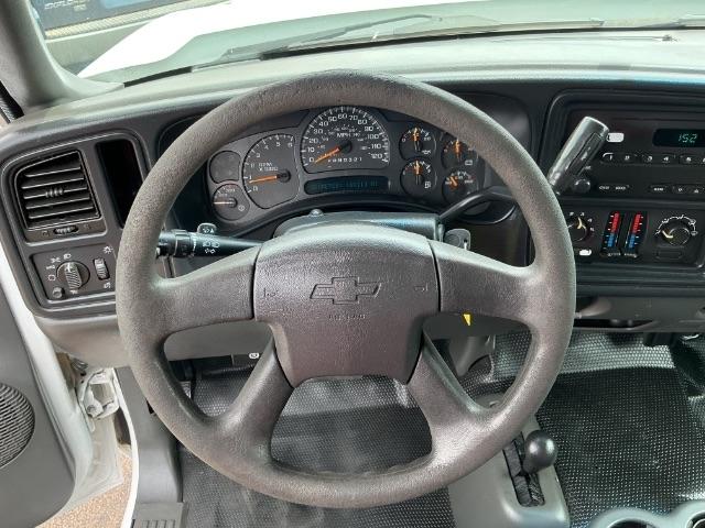 Chevrolet Silverado 2500HD Ext Cab 143.5" WB 4WD Work Truck 2006