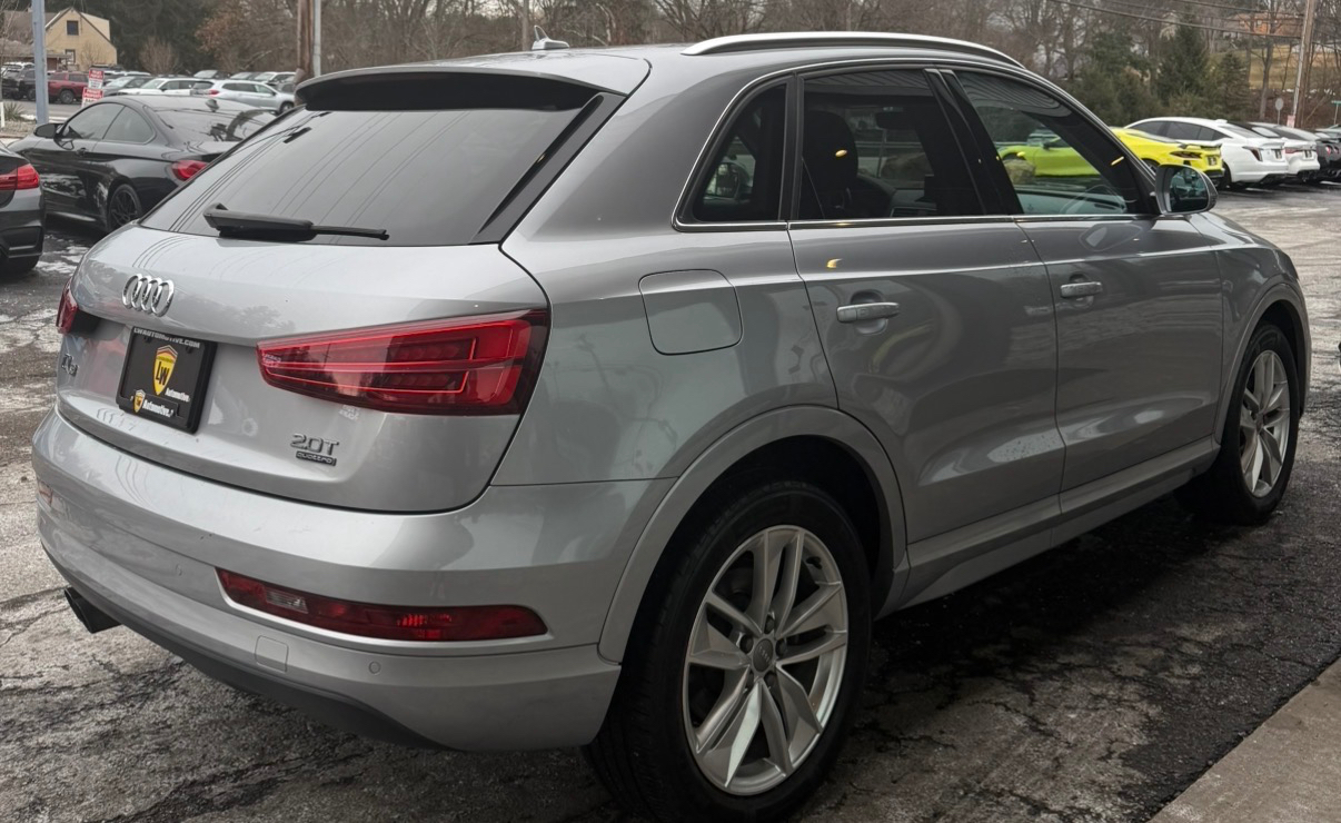 Audi Q3 2.0 TFSI Premium Plus quattro AWD 2017