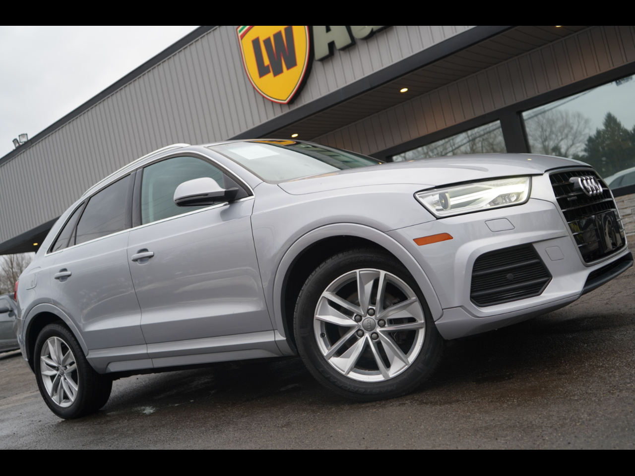 Audi Q3 2.0 TFSI Premium Plus quattro AWD 2017