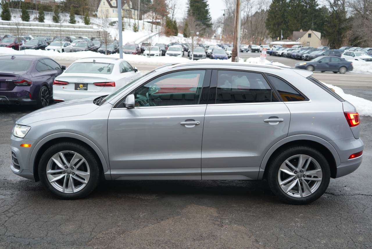 Audi Q3 2.0 TFSI Premium Plus quattro AWD 2017