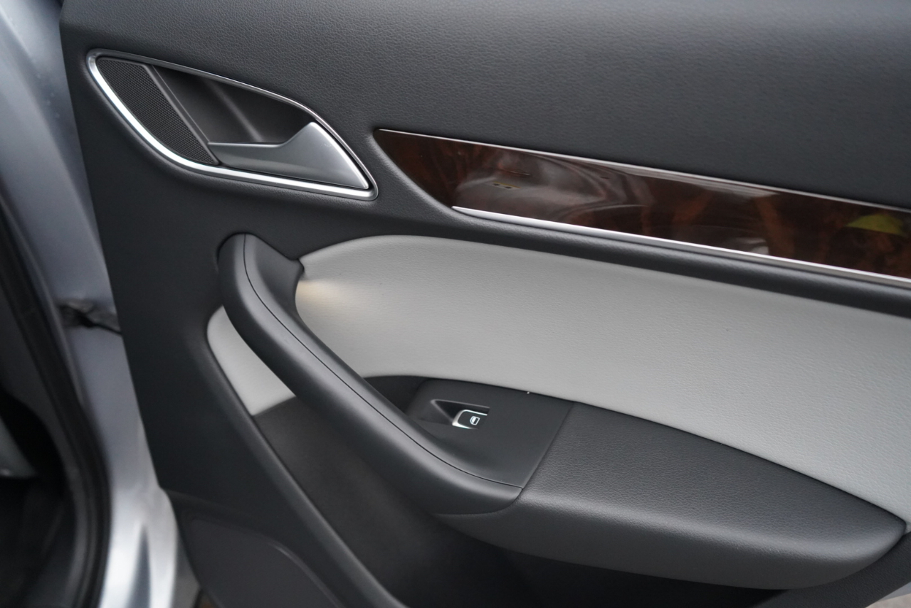 Audi Q3 2.0 TFSI Premium Plus quattro AWD 2017