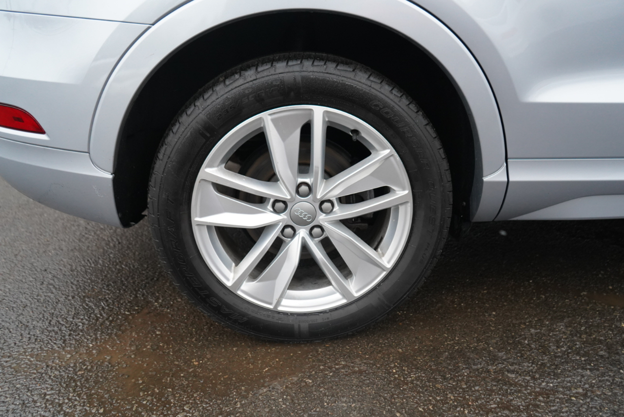 Audi Q3 2.0 TFSI Premium Plus quattro AWD 2017