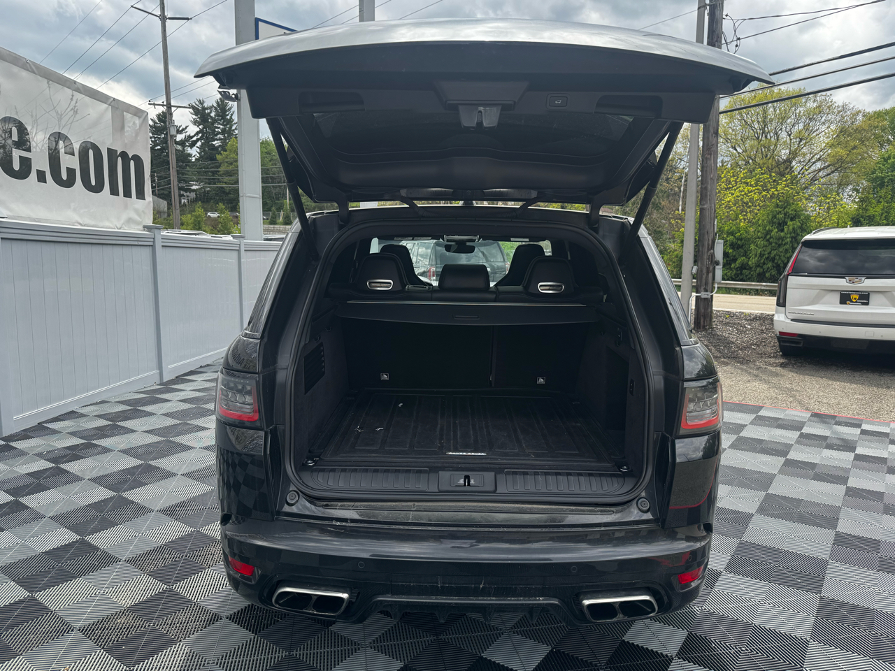 Land Rover Range Rover Sport V8 Supercharged SVR Carbon Edition 2021