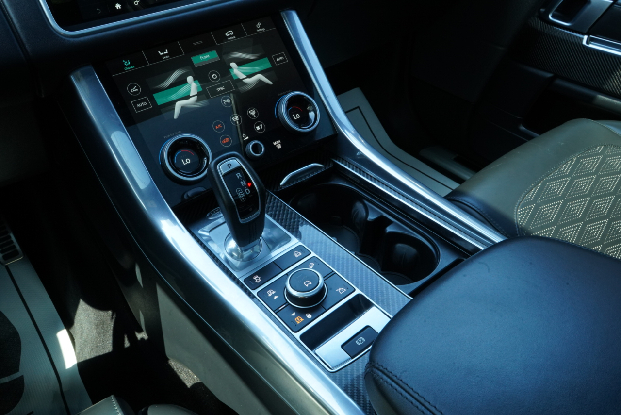 Land Rover Range Rover Sport V8 Supercharged SVR Carbon Edition 2021