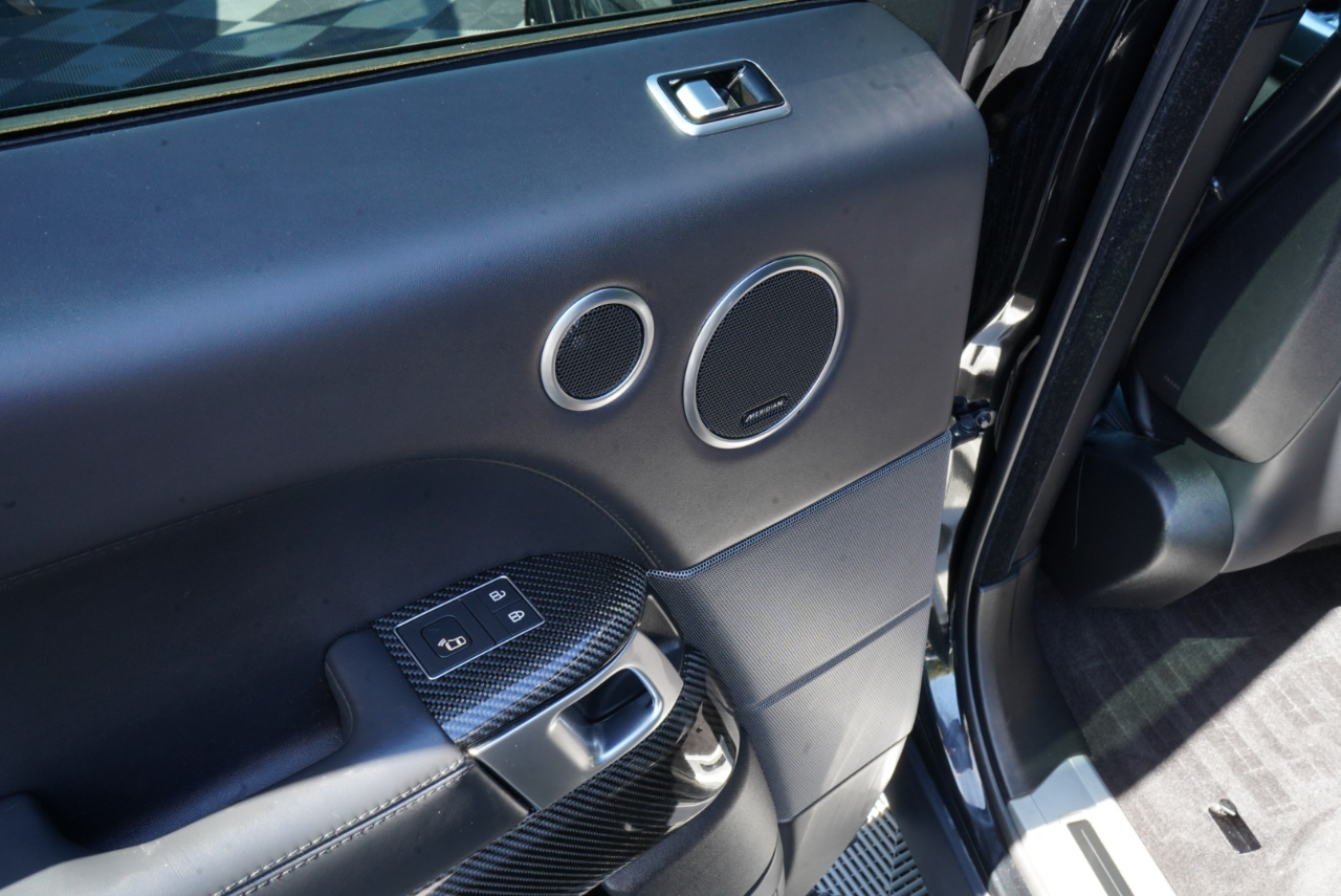 Land Rover Range Rover Sport V8 Supercharged SVR Carbon Edition 2021