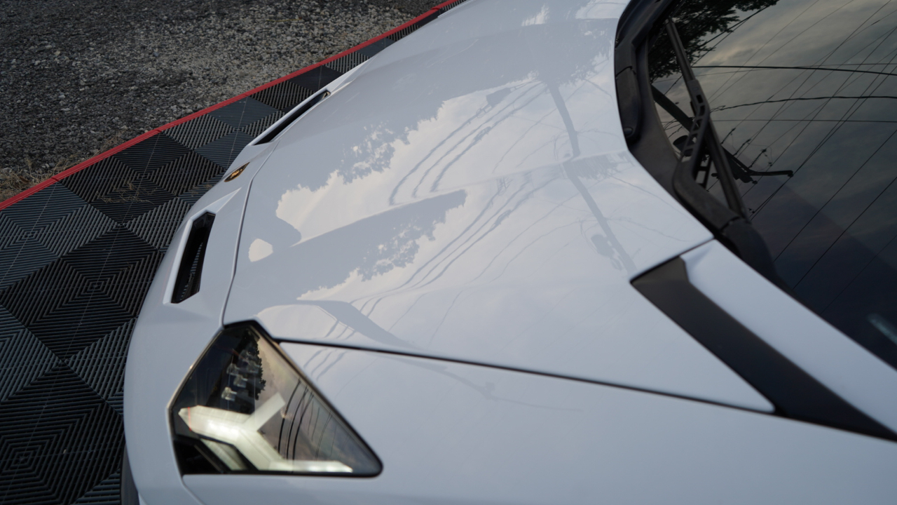 Lamborghini Aventador 2dr Cpe 2014