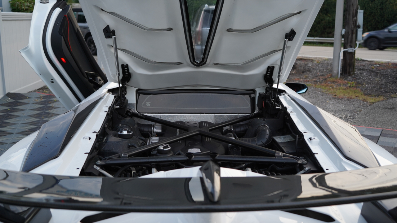 Lamborghini Aventador 2dr Cpe 2014