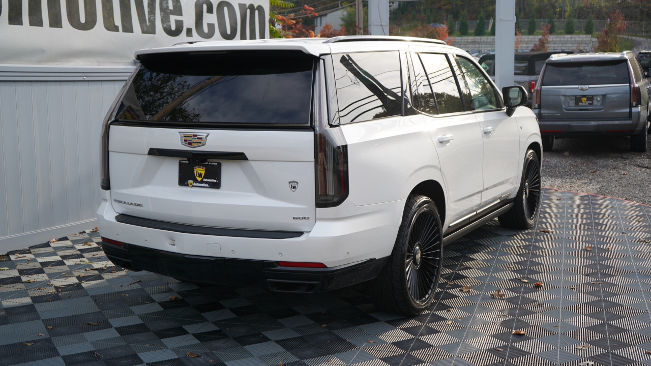 Cadillac Escalade 4WD 4dr Sport Platinum 2025