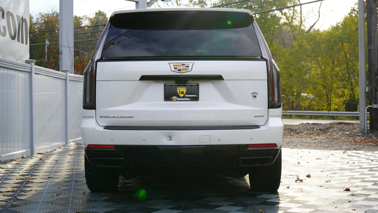 Cadillac Escalade 4WD 4dr Sport Platinum 2025