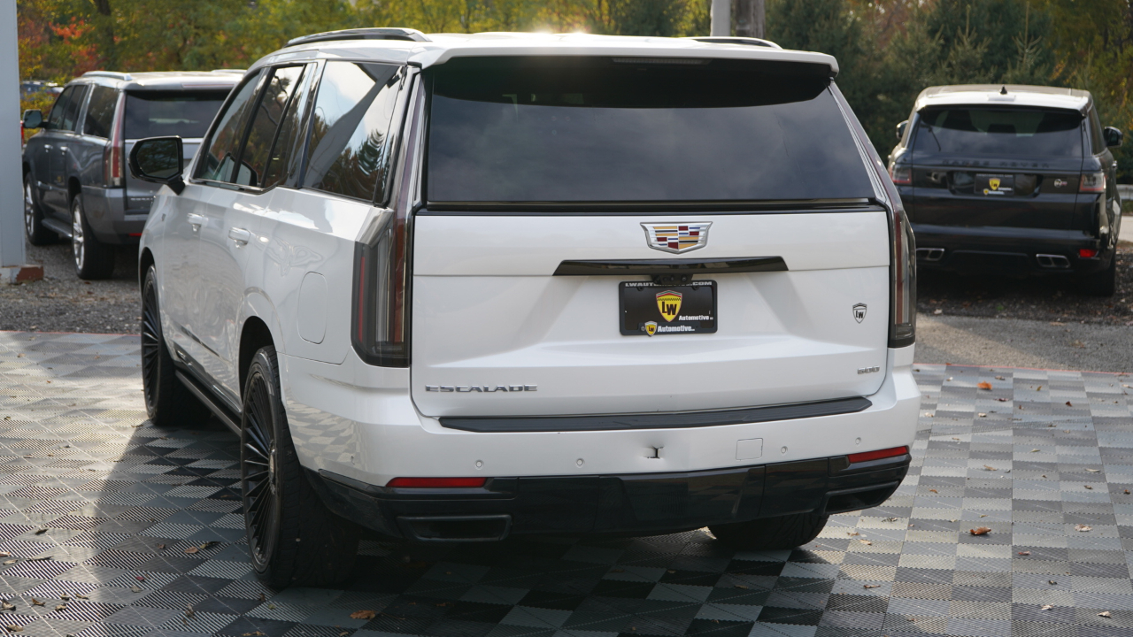 Cadillac Escalade 4WD 4dr Sport Platinum 2025