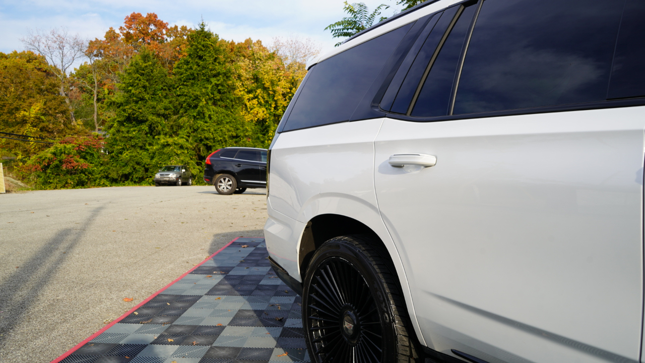 Cadillac Escalade 4WD 4dr Sport Platinum 2025