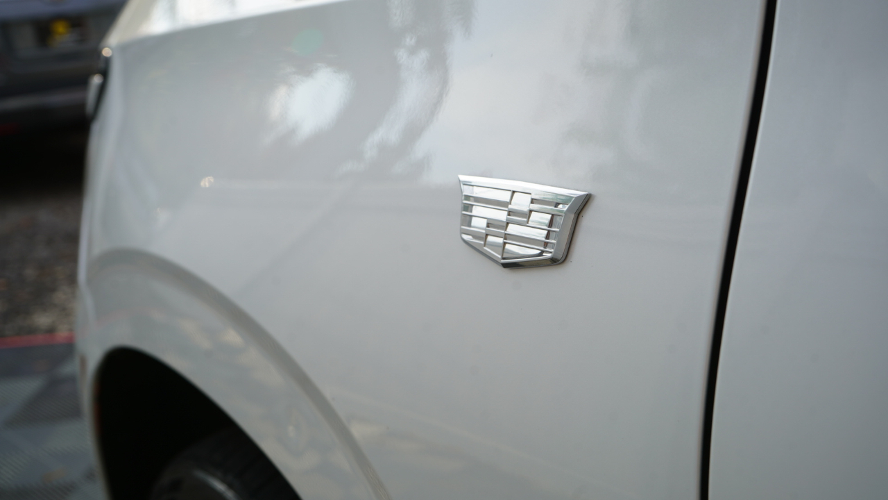 Cadillac Escalade 4WD 4dr Sport Platinum 2025