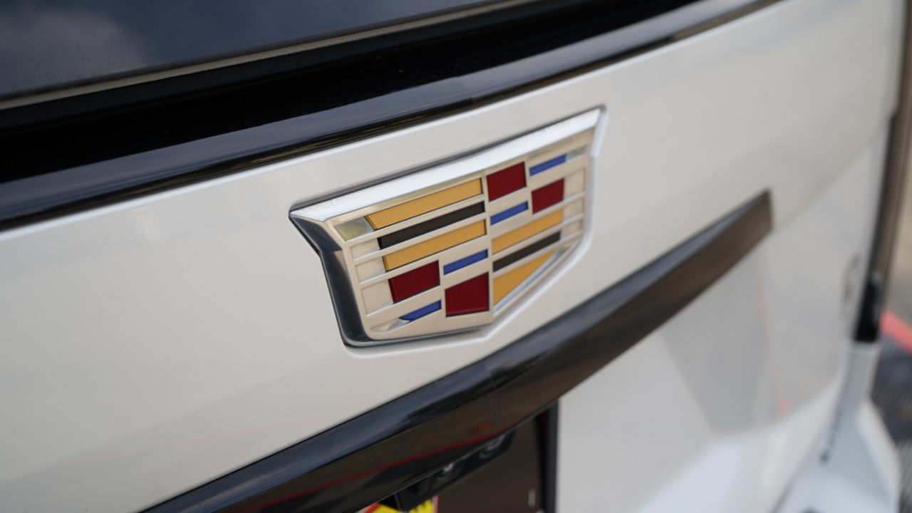 Cadillac Escalade 4WD 4dr Sport Platinum 2025