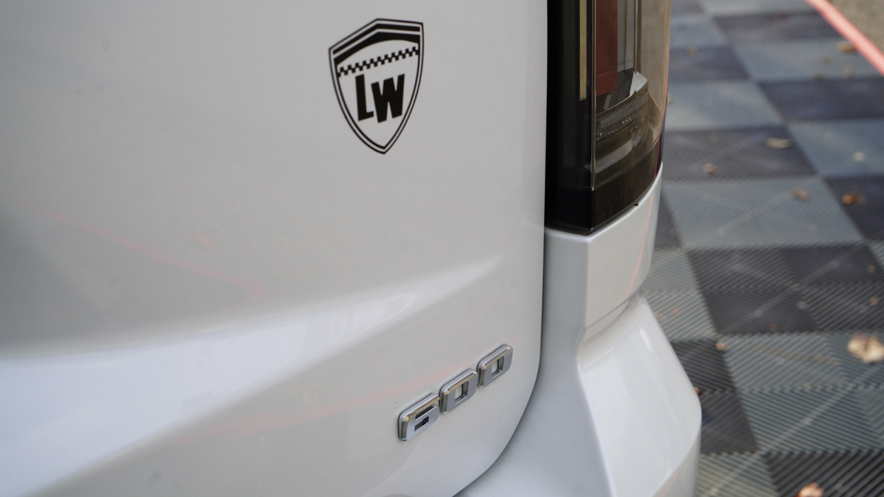 Cadillac Escalade 4WD 4dr Sport Platinum 2025