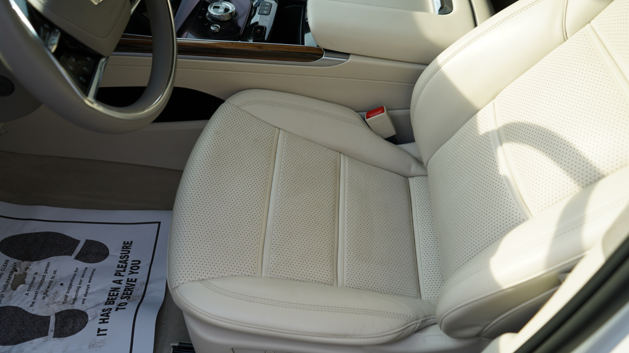 Cadillac Escalade 4WD 4dr Sport Platinum 2025