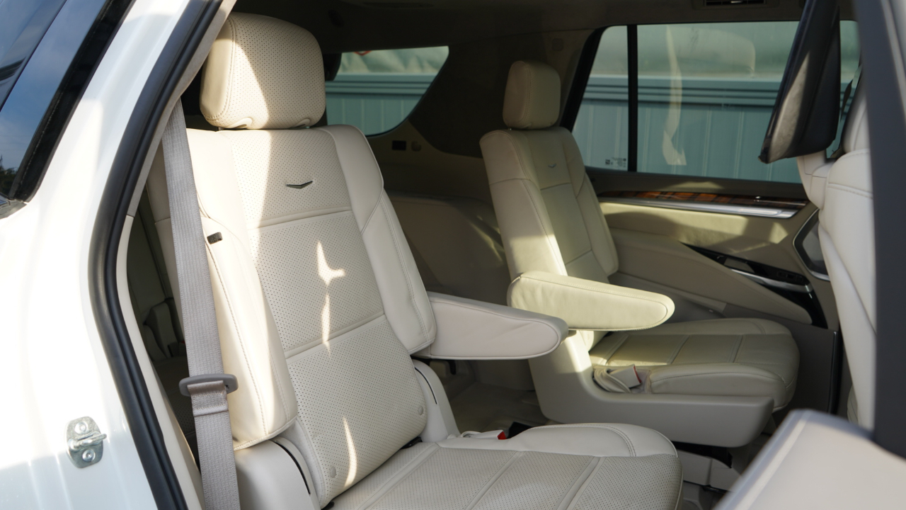 Cadillac Escalade 4WD 4dr Sport Platinum 2025