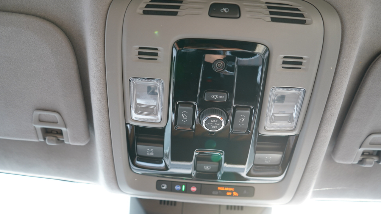 Cadillac Escalade 4WD 4dr Sport Platinum 2025