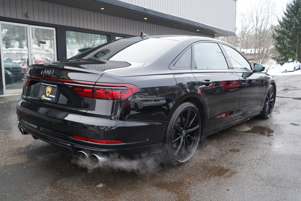 Audi S8 4.0 TFSI 2022