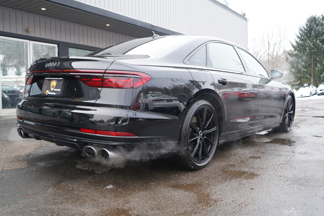 Audi S8 4.0 TFSI 2022