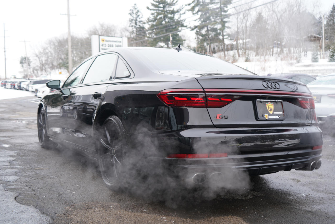 Audi S8 4.0 TFSI 2022